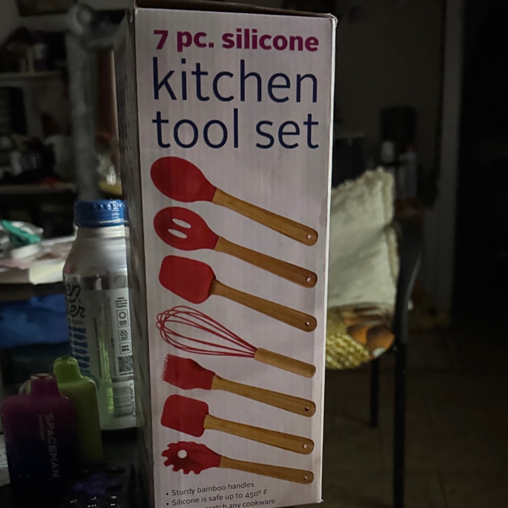 Silicone Kitchen Tool Set - Red